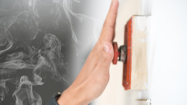 Der richtige Schutz vor Stillstand im Handwerksbetrieb Der richtige Schutz vor Stillstand im Handwerksbetrieb
