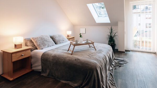 Neue Installationsmöglichkeit für dezentrales Wohnungslüftungsgerät Neue Installationsmöglichkeit für dezentrales Wohnungslüftungsgerät