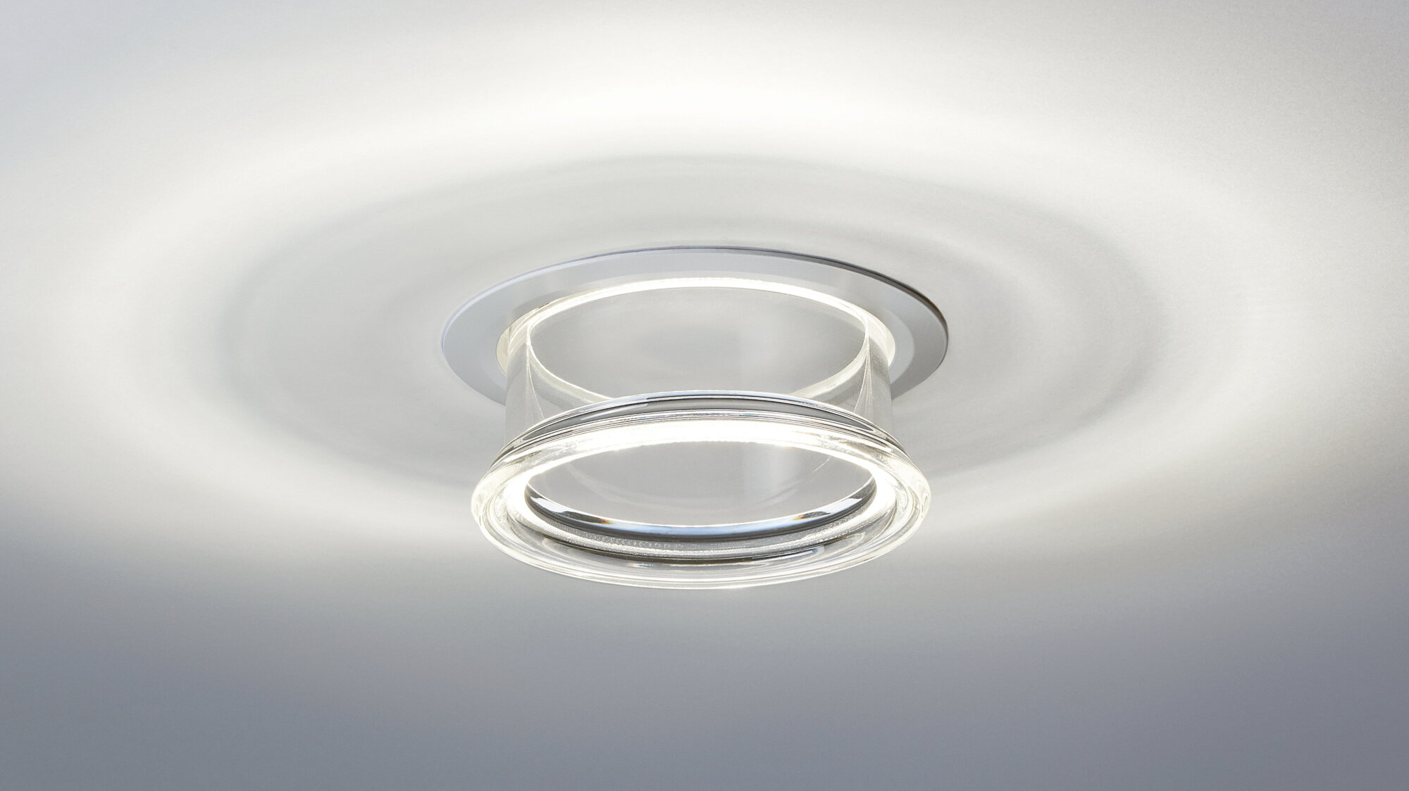 Neuer Designmaßstab für LED-Downlights: Die neue Concord Equinox von Sylvania Neuer Designmaßstab für LED-Downlights: Die neue Concord Equinox von Sylvania